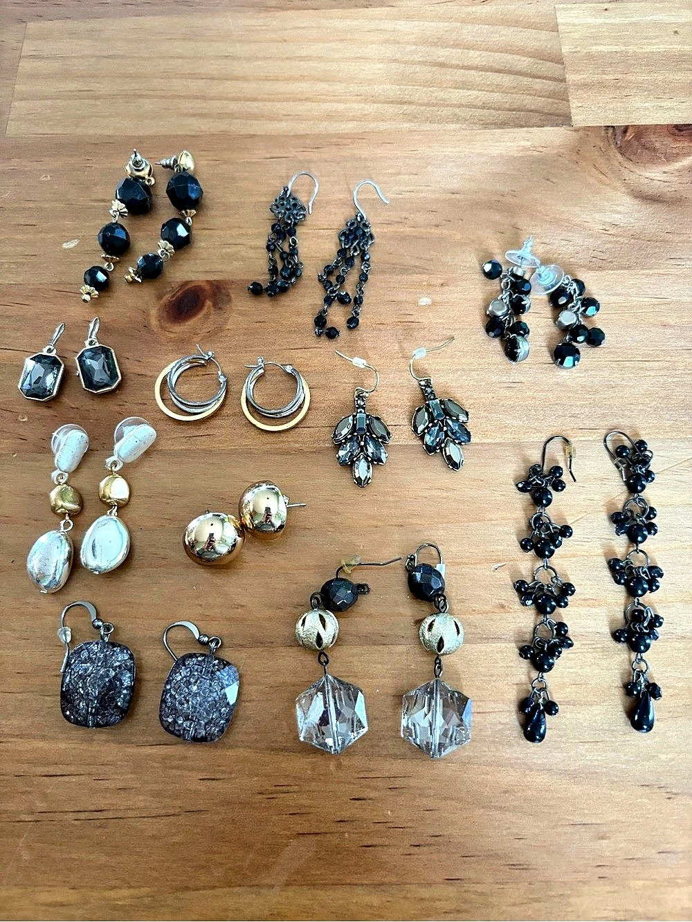12 Pair Mixed Statement Earring Lot Black Gold Silver Dangle Hoop Costume
